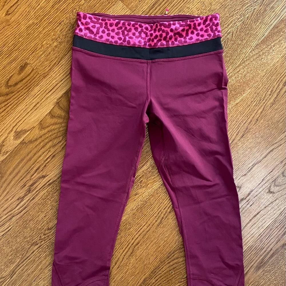 Lululemon crops
